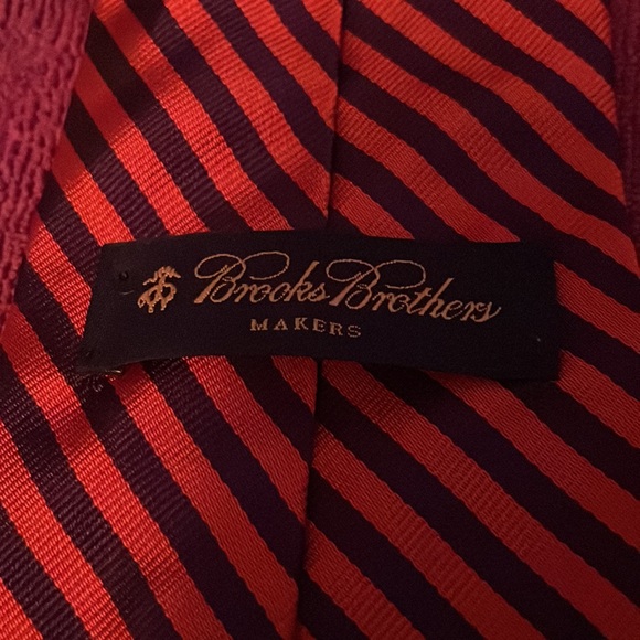 Lot of 3 Brooks Brothers ties - Picture 3 of 8